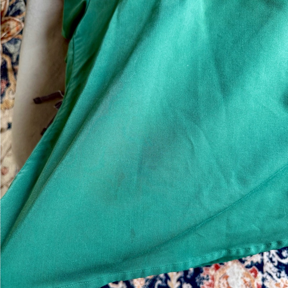 Fabletics Scrub Top and Pants - Picture 3 of 3